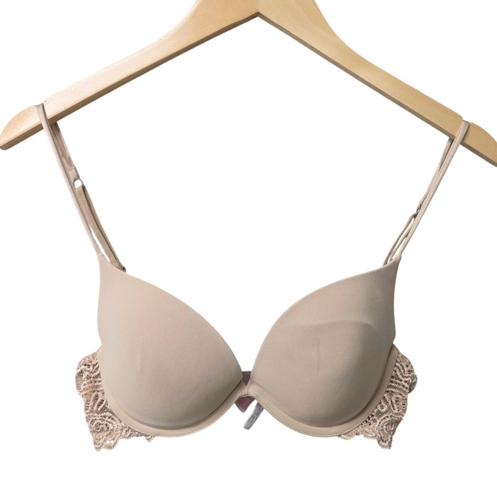Victorias Secret Push-Up Bra Women 34C Beige Lace Trim Padded Underwire Lingerie